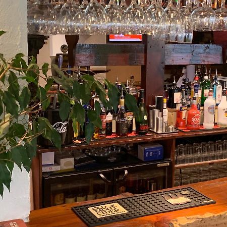 Churchills Inn & Rooms Боунесс-он-Віндермір Екстер'єр фото